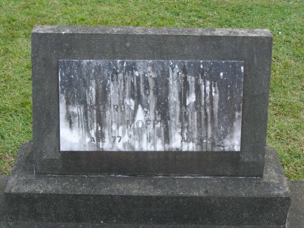 Margaret MOFFAT,  | aged 77 years;  | Allan MOFFAT,  | aged 84 years;  | Mudgeeraba cemetery, City of Gold Coast  | 