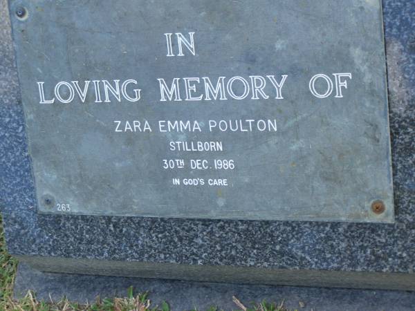 Zara Emma POULTON,  | stillborn 30 Dec 1986;  | Mudgeeraba cemetery, City of Gold Coast  | 