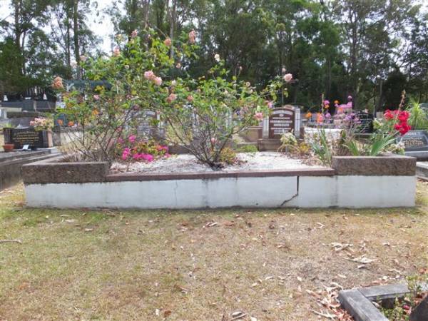 Emily Caroline GILLESPIE,  | mother,  | died 16 April 1968 aged 82 years;  | Alexander GILLESPIE,  | husband father,  | died 25 Dec 1944 aged 62 years;  | Nolan GILLESPIE,  | son brother,  | died 21 May 1937 age 23 years;  |   | Mudgeeraba cemetery, City of Gold Coast  | Research Contact: Adelle Jordan (da.jordan@bigpond.com)  | 