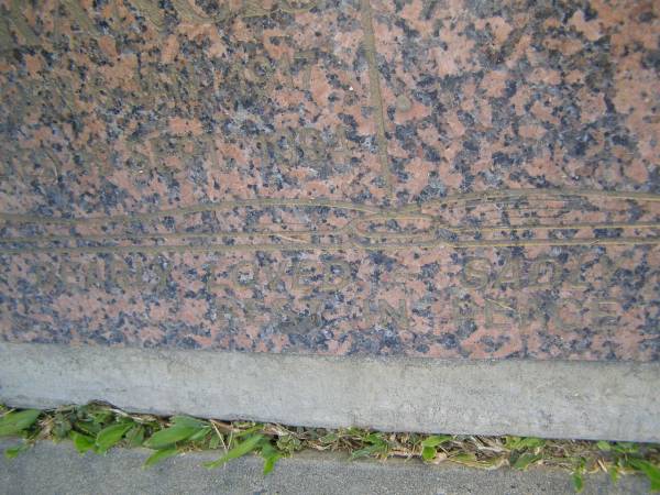 Ernest Francis BICKELL,  | born 6 Jan 1917,  | died 19 Sept 1994;  | Ernest BICKELL,  | 1917 - 1994,  | husband of Christina,  | father of Brian, Patricia & Valerie;  | Christina BICKELL,  | 1921 - 1997,  | wife of Ernest,  | mother of Brian, Patricia & Valerie;  | Mudgeeraba cemetery, City of Gold Coast  | 