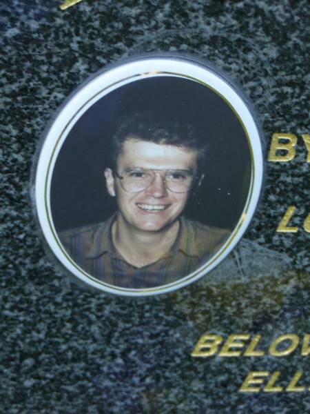 Malcolm CAMPBELL,  | 3-6-58 - 2-5-99,  | husband of Beth,  | dad of Peta & Laura,  | son & brother of Ellen, Allen & Alison;  | Mudgeeraba cemetery, City of Gold Coast  | 