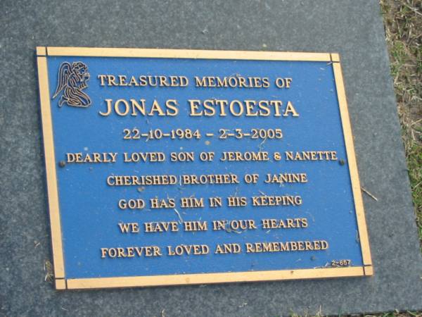 Jonas ESTOESTA,  | 22-10-1984 - 2-3-2005,  | son of Jerome & Nanette,  | brother of Janine;  | Mudgeeraba cemetery, City of Gold Coast  | 