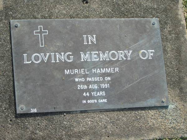 Muriel HAMMER,  | died 26 Aug 1991 aged 44 years;  | Mudgeeraba cemetery, City of Gold Coast  | 
