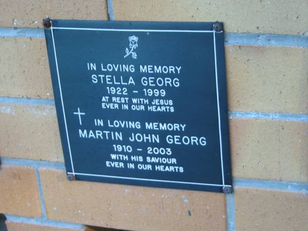 Stella GEORG,  | 1922 - 1999;  | Martin John GEORG,  | 1910 - 2003;  | Mudgeeraba cemetery, City of Gold Coast  | 