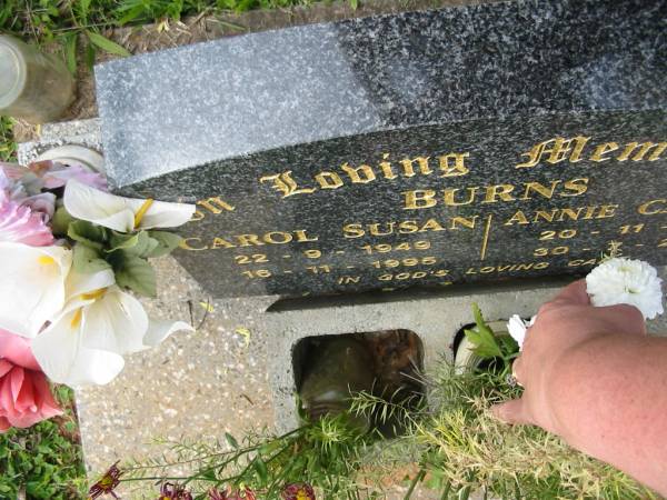 Carol Susan BURNS,  | 22-9-1949 - 16-11-1995;  | Annie Caroline BURNS,  | 20-11-1915 - 30-7-2009;  | Murwillumbah Catholic Cemetery, New South Wales  | 