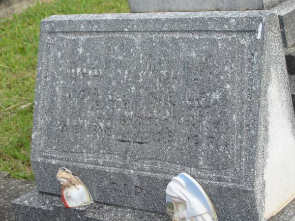 Michael J EBZERY,  | father,  | died 20-3-1960 aged 88 years;  | Isabella EBZERY,  | mother,  | died 27-6-1960 aged 82 years;  | Murwillumbah Catholic Cemetery, New South Wales  | 