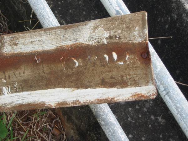 William D???,  | died 22-12-54?;  | Murwillumbah Catholic Cemetery, New South Wales  | 