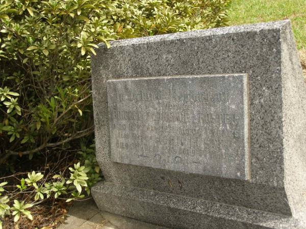 Bridget Florence FOSTER,  | mother,  | died 19 May 1935 aged 74 years;  | John FOSTER,  | father,  | died 3 Dec 1935 aged 80 years;  | Murwillumbah Catholic Cemetery, New South Wales  | 