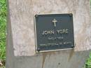 John YORE,
1819 - 1904,
born Spiddal, Co. MEATH;
St James Catholic Cemetery, Palen Creek, Beaudesert Shire