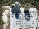 Richard John CUMPER,
born 4 Oct 74 died 5 Oct 74;
St James Catholic Cemetery, Palen Creek, Beaudesert Shire