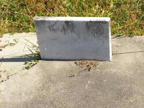 Pimpama Island cemetery, Gold Coast  | 