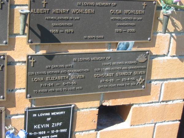 Lona Elizabeth SILVER,  | wife mother grandmother,  | 7-7-24 - 6-11-96;  | Scholast Standly SILVER,  | husband of Lona,  | father grandfather,  | 27-6-25 - 23-4-00;  | Pimpama Island cemetery, Gold Coast  | 