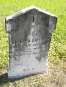 
Elva Hilda HUTH,
died 26 Nov 1920 aged 13 months;
Pimpama Island cemetery, Gold Coast
