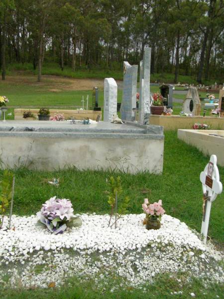 Pimpama Uniting cemetery, Gold Coast  | 