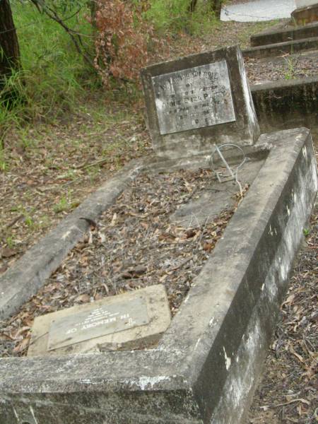 Annie Eliza PETTY,  | mother,  | died 18 May 1967 aged 80 years;  | John Thomas PETTY,  | died 16 AUg 1987 aged 71 years;  | Pimpama Uniting cemetery, Gold Coast  | 