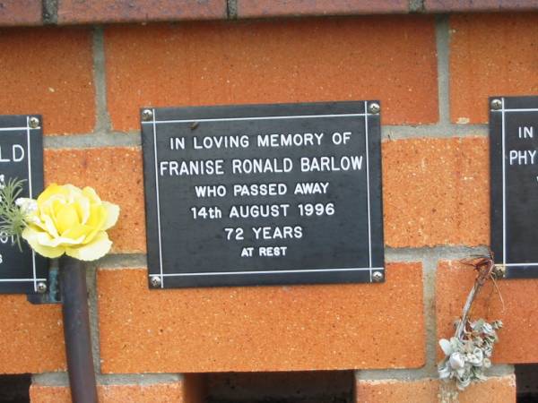 Franise Ronald BARLOW,  | died 14 Aug 1996 aged 72 years;  | Pimpama Uniting cemetery, Gold Coast  | 