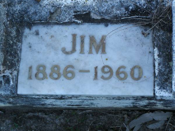 Jim MARLES,  | 1886 - 1960;  | Georgina MARLES,  | 1890 - 1974;  | Polson Cemetery, Hervey Bay  | 