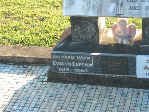 Martha Amy SETTER,  | wife mother,  | died 1 Dec 1936 aged 71 years;  | James Henry SETTER,  | father,  | died 10 Oct 1940 aged 79 years;  | Charlotte Mary SETTER,  | died 12 June 1954 aged 66 years;  | Evelyn LEPPIEN,  | wife,  | 1913 - 1980;  | Eric William Walter LEPPIEN,  | 1905 - 1997;  | Amy Ethel SETTER,  | 1891 - 1967;  | Polson Cemetery, Hervey Bay  | 