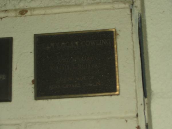 Jean Logan COWLING,  | 30-4-1915 - 31-10-2001 aged 86 years,  | wife of Alan Giffard COWLING;  | Polson Cemetery, Hervey Bay  | [[REDO]]  |   | 
