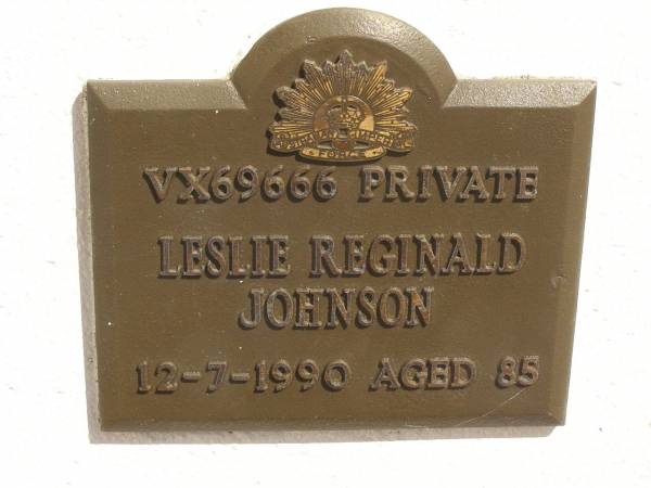 Leslie Reginald JOHNSON,  | died 12-7-1990 aged 85 years;  | Polson Cemetery, Hervey Bay  | 