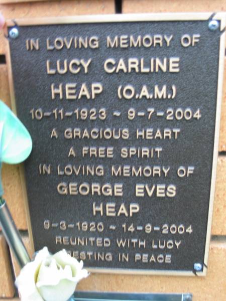 Lucy Carline HEAP,  | 10-11-1923 - 9-7-2004;  | George Eves HEAP,  | 9-3-1920 - 14-9-2004;  | Rosewood Uniting Church Columbarium wall, Ipswich  | 