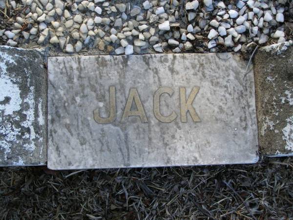 John (Jack) QUIRKE,  | husband father,  | died 31 Oct 1937 aged 45 years;  | Jane Emma QUIRKE,  | died 15 May 1970 aged 72 years;  | Bald Hills (Sandgate) cemetery, Brisbane  | 