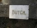 Eric Arthur (Butch) FARRY,
husband father,
died 13 Dec 1961 aged 49 years;
Grace Isobel FARRY,
wife mother,
died 3 Sept 1989 aged 75 years;
Bald Hills (Sandgate) cemetery, Brisbane