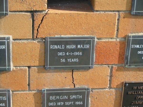Ronald Hugh MAJOR  | 4-1-1966  | 56 yrs  |   | Sherwood (Anglican) Cemetery, Brisbane  | 