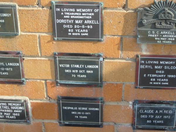 Victor Stanley LANGDON  | 16 Oct 1969  | 70 yrs  |   | Sherwood (Anglican) Cemetery, Brisbane  | 