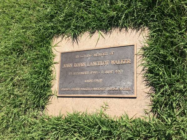John Robin Lancelot WALKER  | B: 22 sEP 1940  | D: 3 jUN 2017  | SON OF cHARLES eDWARD walker AND mARGARET lAVINIA walker  |   | Sherwood (Anglican) Cemetery, Brisbane  |   | 