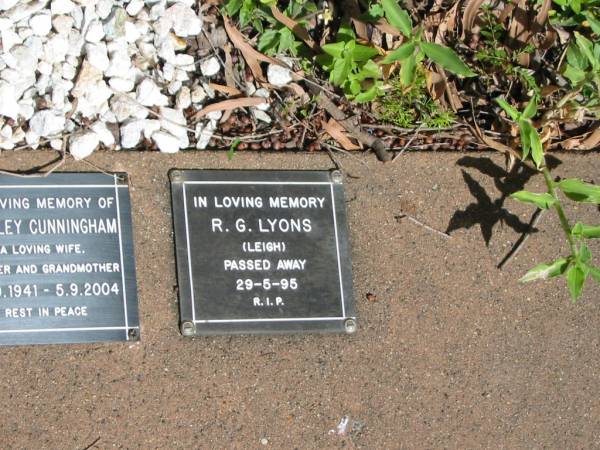 R G LYONS  | (Leigh)  | 29-5-95  |   | St Margarets Anglican memorial garden, Sandgate, Brisbane  |   | 
