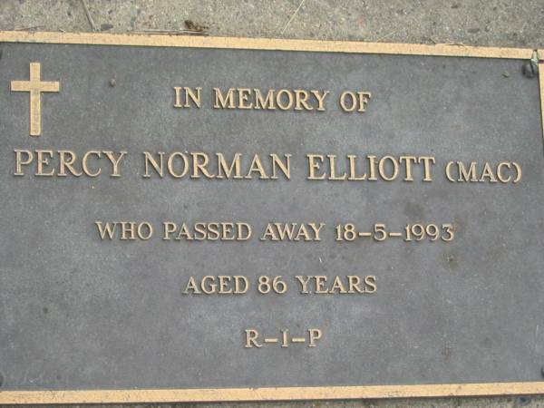 Percy Norman ELLIOTT (Mac)  | 18 May 1993, aged 86  | Stone Quarry Cemetery, Jeebropilly, Ipswich  | 