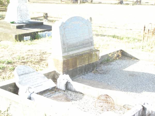 Sydney Parnell CUTMORE,  | died 7 Aug 1930 aged 56 years;  | Emily CUTMORE,  | died 26 June 1948 aged 77 years;  | Jessie May Irene CUTMORE,  | died 24 June 1913 aged 2 years;  | Swan Creek Anglican cemetery, Warwick Shire  | 