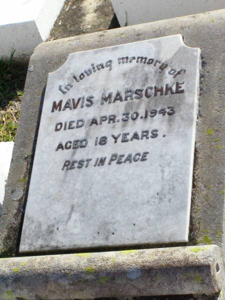 Mavis MARSCHKE,  | died 30 April 1943 aged 18 years;  | Tarampa Apostolic cemetery, Esk Shire  | 