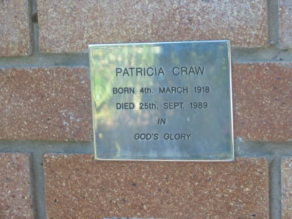 Patricia CRAW,  | born 4 March 1918,  | died 25 Sept 1989;  | Tea Gardens cemetery, Great Lakes, New South Wales  | 