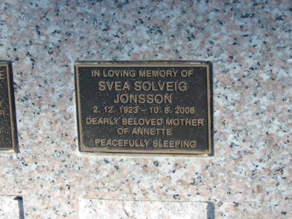 Svea Solveig JOHSSON,  | 2-12-1923 - 10-8-2008,  | mother of Annette;  | Tea Gardens cemetery, Great Lakes, New South Wales  | 
