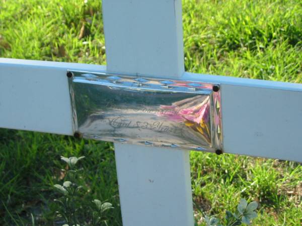 Leslie TOWNSEND,  | aged 83 years;  | Tea Gardens cemetery, Great Lakes, New South Wales  | 