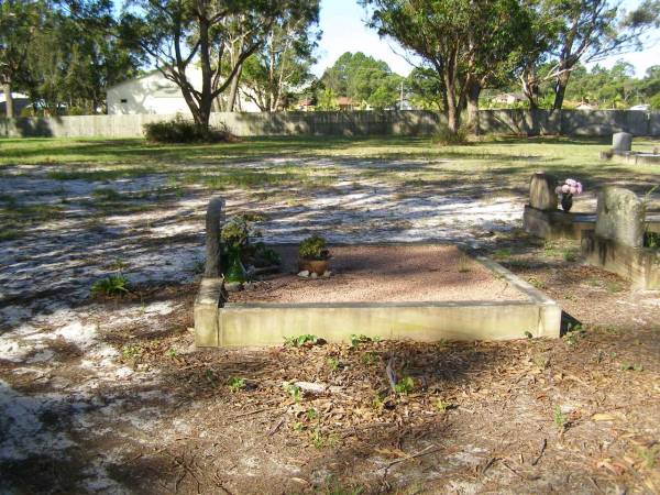 Tea Gardens cemetery, Great Lakes, New South Wales  | 