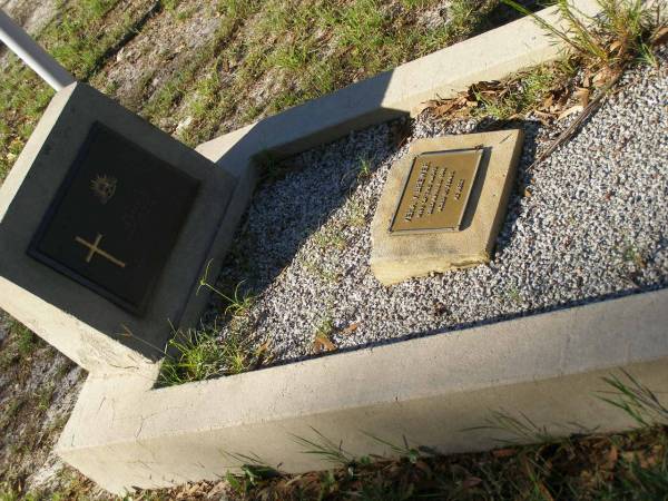 I. BREWER,  | died 12 July 1966 aged 74 years;  | Vera V. BREWER,  | wife,  | died 13 April 1981 aged 83 years;  | Tea Gardens cemetery, Great Lakes, New South Wales  | 