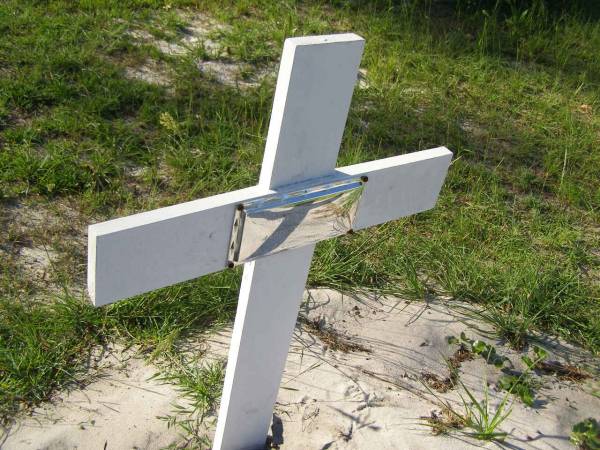 Kenneth CHURCH,  | died 9-12-2009 aged 81 years;  | Tea Gardens cemetery, Great Lakes, New South Wales  | 