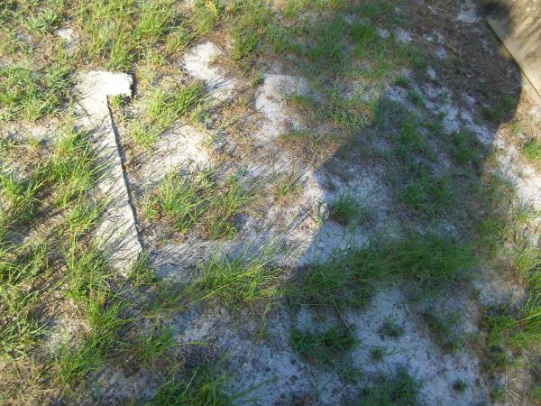 Tea Gardens cemetery, Great Lakes, New South Wales  | 