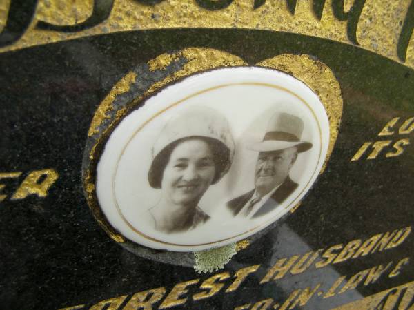 Ernest Stevens WARD,  | husband father father-in-law grandfather,  | died 21-12-1971 aged 66 years;  | Tiaro cemetery, Fraser Coast Region  | 