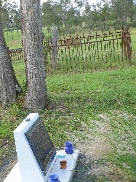 Tiaro cemetery, Fraser Coast Region  | 