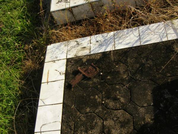 Colin James MURRAY,  | died 5 Nov 1972 aged 72 years;  | Tiaro cemetery, Fraser Coast Region  | 