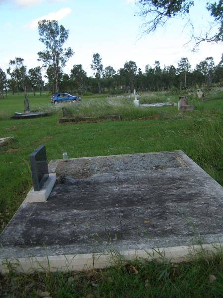 Tiaro cemetery, Fraser Coast Region  | 