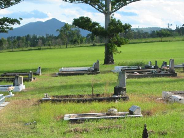 Tiaro cemetery, Fraser Coast Region  | 