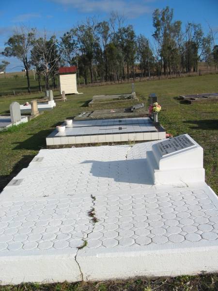 Toogoolawah Cemetery, Esk shire  | 