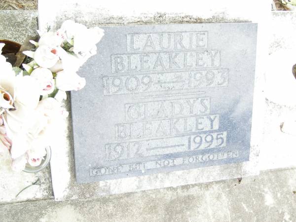 Laurie BLEAKLEY,  | 1909 - 1993;  | Gladys BLEAKLEY,  | 1912 - 1995;  | Upper Caboolture Uniting (Methodist) cemetery, Caboolture Shire  | 