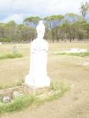 
Hubert Oliver THOMPSON,
son brother,
died 18 Oct 1920 aged 26 years 11 months;
Warra cemetery, Wambo Shire
