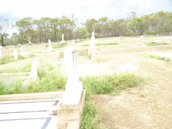 Warra cemetery, Wambo Shire  | 